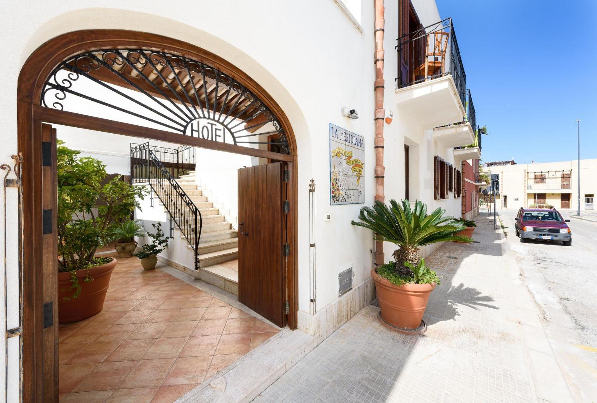 La Meridiana Hotel San Vito Lo Capo Exterior photo
