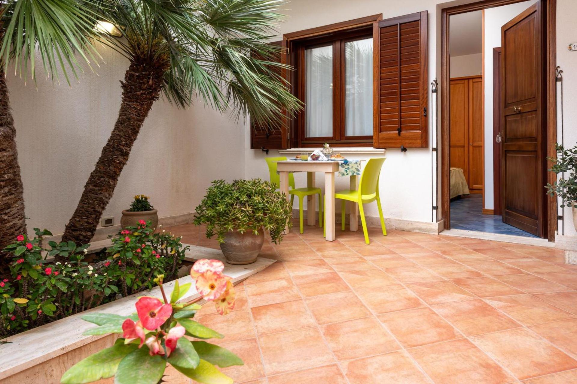 La Meridiana Hotel San Vito Lo Capo Exterior photo